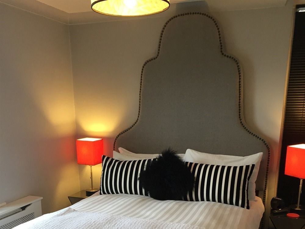 The Bijou Hotel Harrogate Bagian luar foto