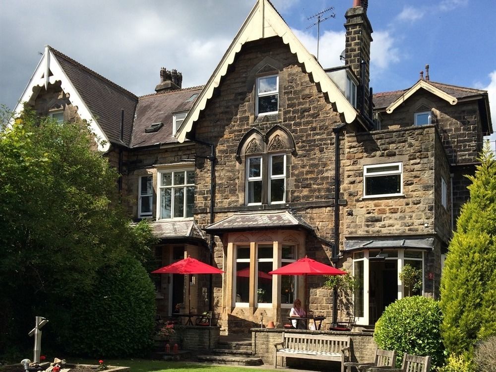 The Bijou Hotel Harrogate Bagian luar foto