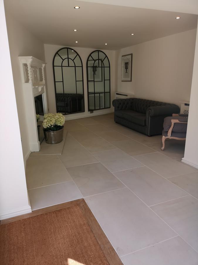 The Bijou Hotel Harrogate Bagian luar foto