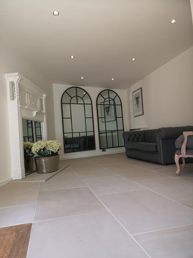 The Bijou Hotel Harrogate Bagian luar foto