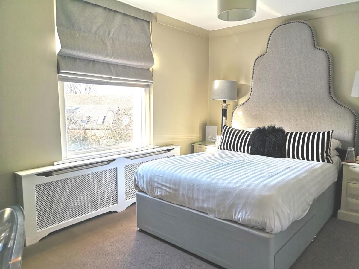 The Bijou Hotel Harrogate Bagian luar foto